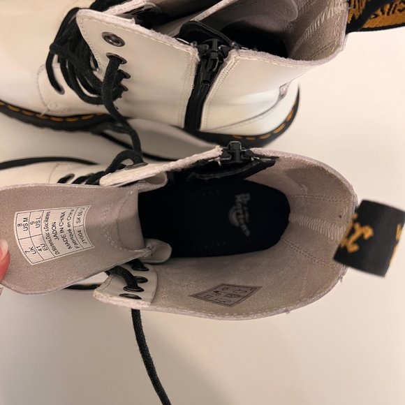 Doc Martens Platform Jadon Boots - Picture 5 of 5